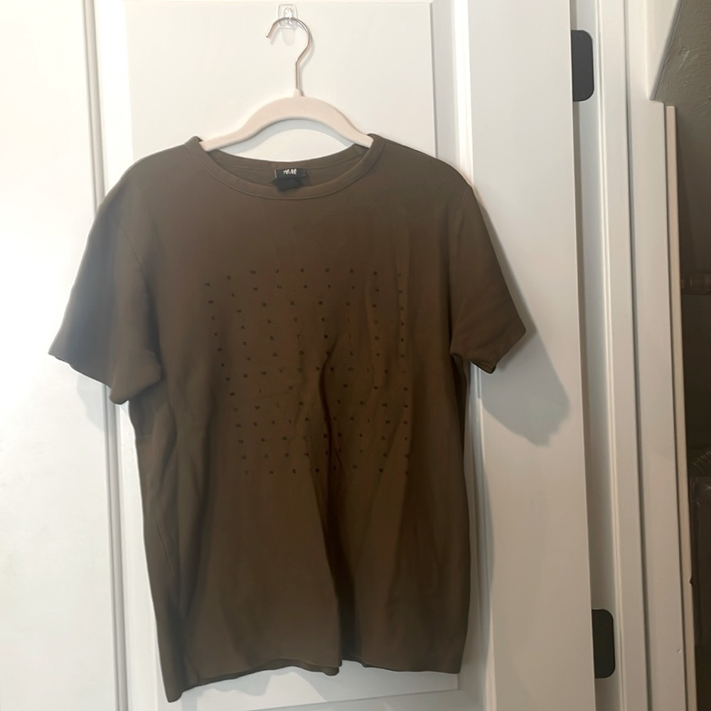 H&M Graphic T-Shirt - Small
